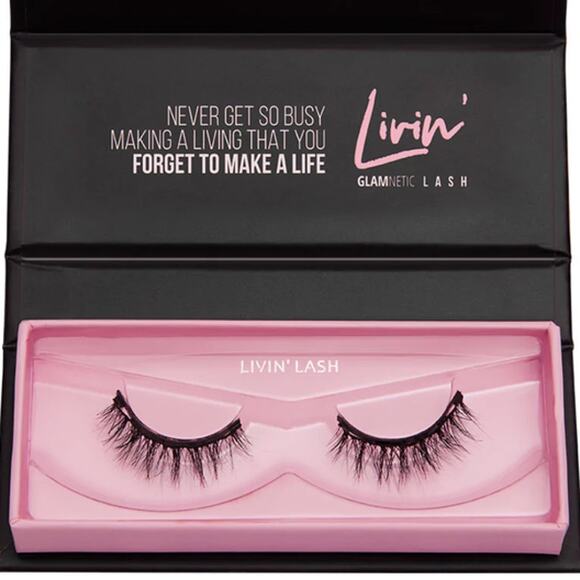 Glamnetic Livin Lash +  Glamnetic Liquid Magnetic Eyeliner Bundle NEW - Picture 4 of 7